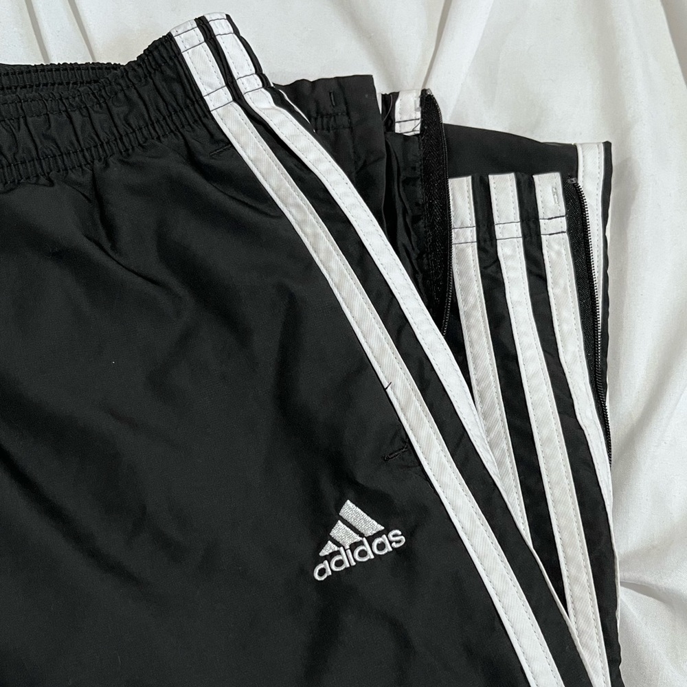 ICONIC ADIDAS TRACK PANTS